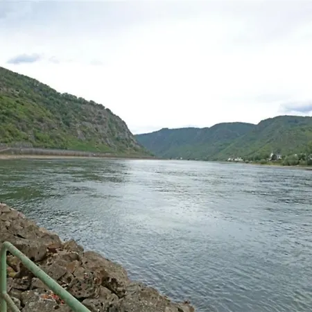 Kuschel-ferienwohnung Mit Rheinblick, Am Mittelrhein Nahe Loreley דירה *